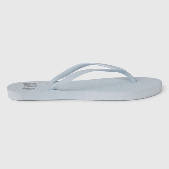 NWT GAP Logo Flip Flops Color: Bicoastal Blue Size 7 - Picture 1 of 1